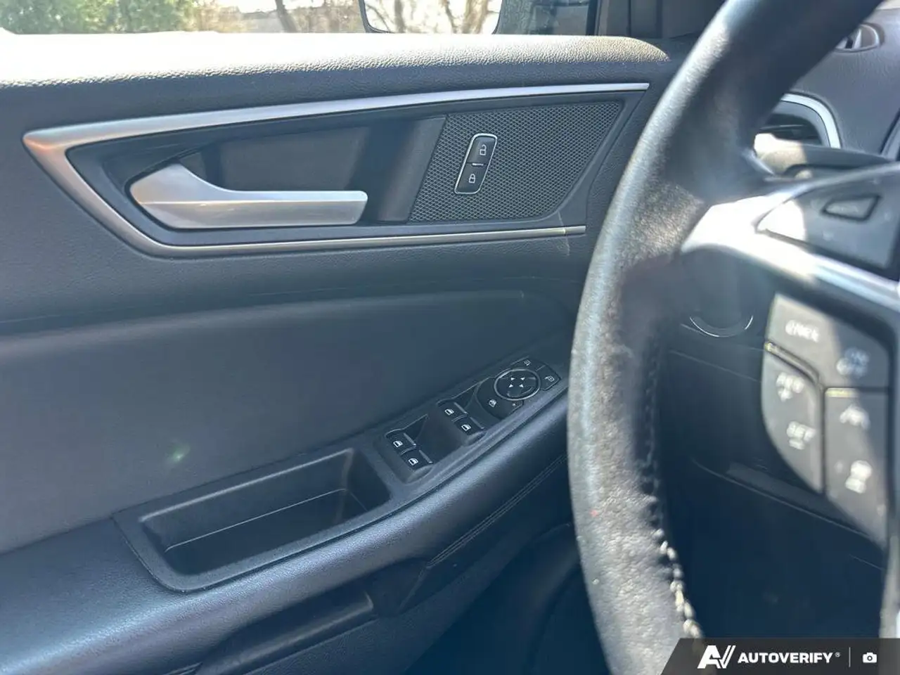 Ford Edge photo Ford Edge