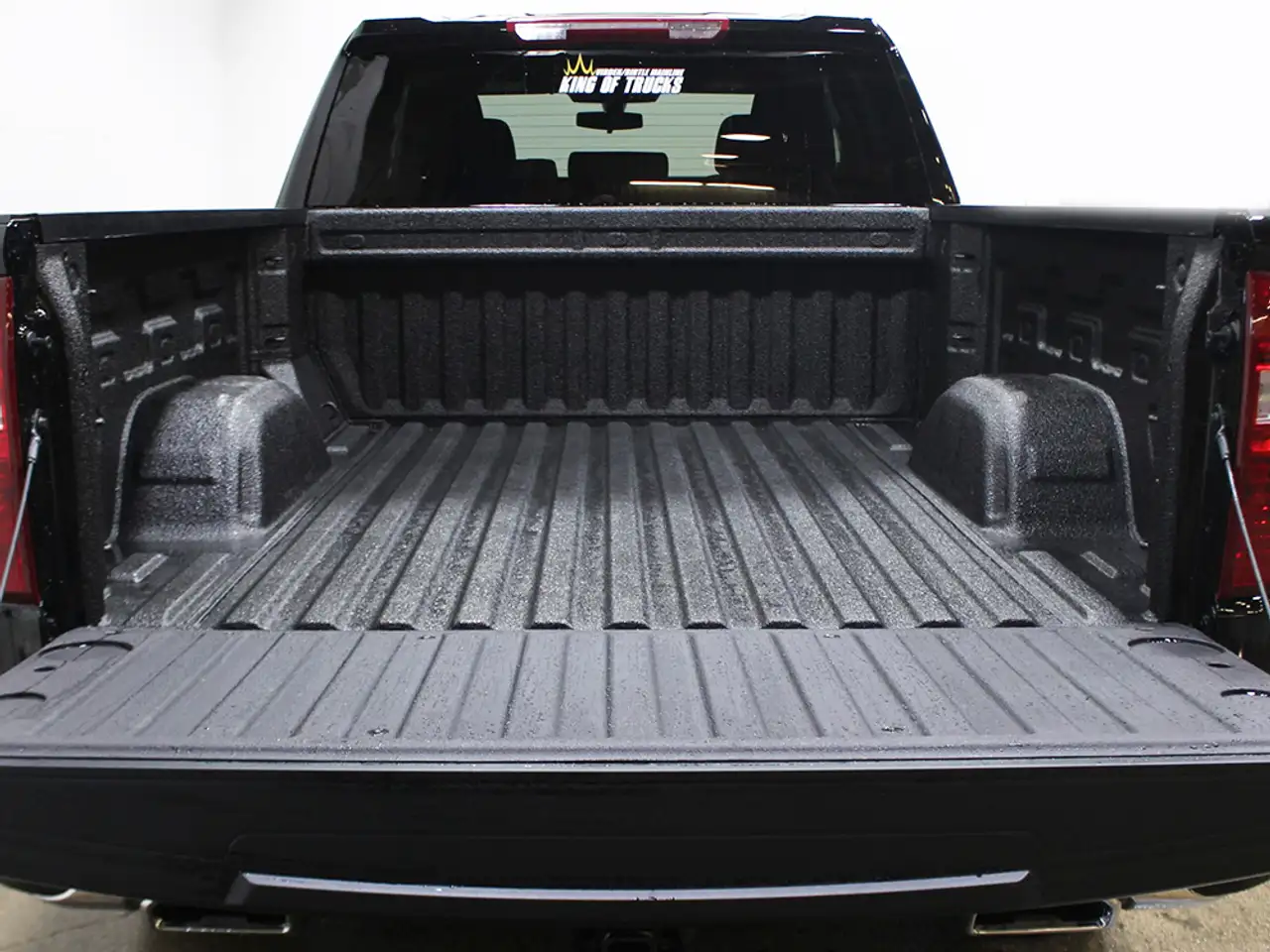 Chevrolet Silverado 1500 photo Chevrolet Silverado 1500