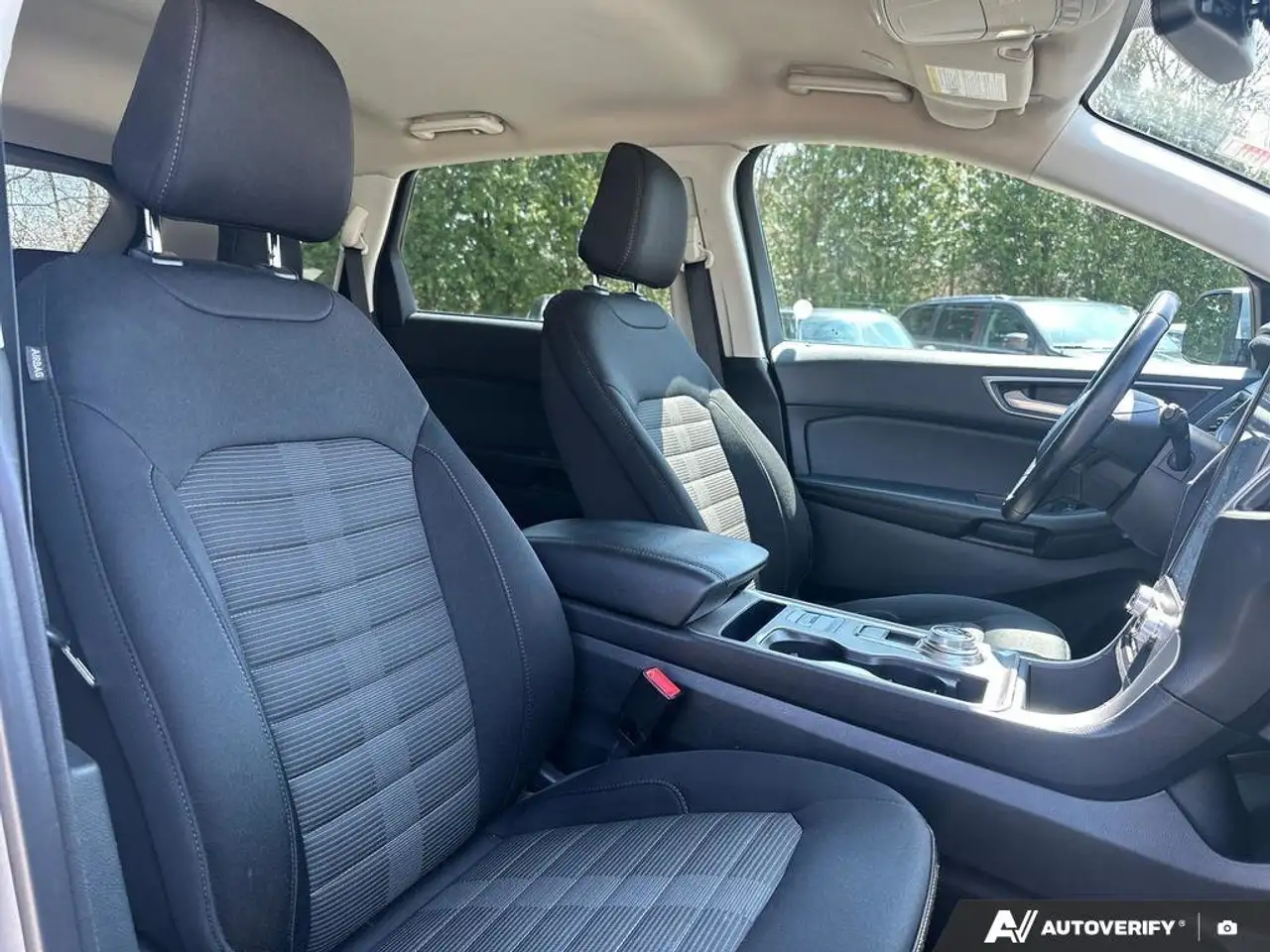 Ford Edge photo Ford Edge