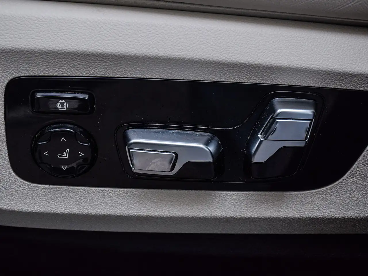 BMW X6 photo BMW X6