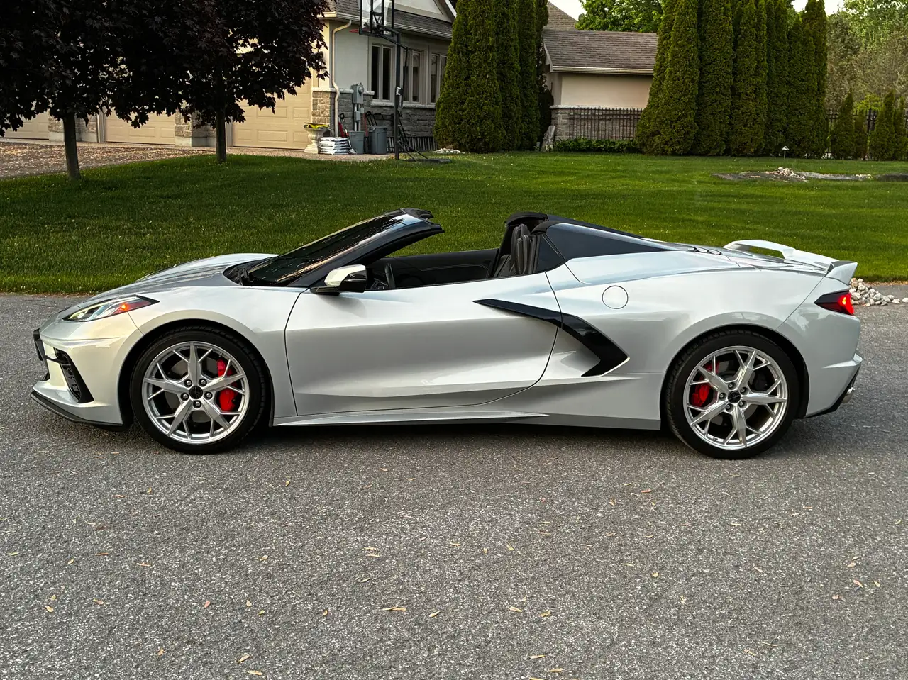 Chevrolet Corvette снимка Chevrolet Corvette