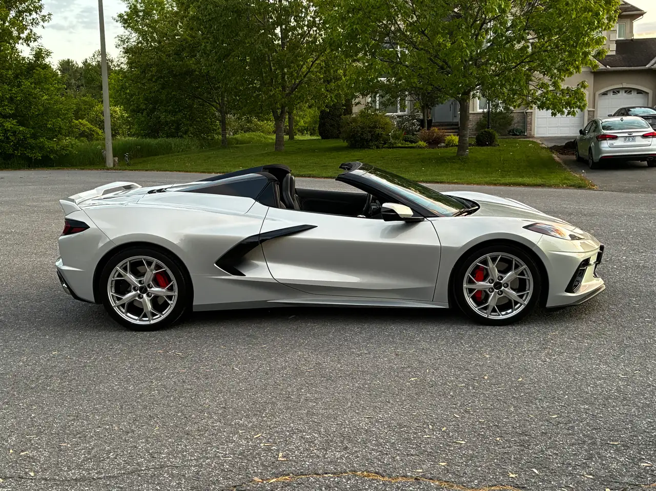 Chevrolet Corvette снимка Chevrolet Corvette
