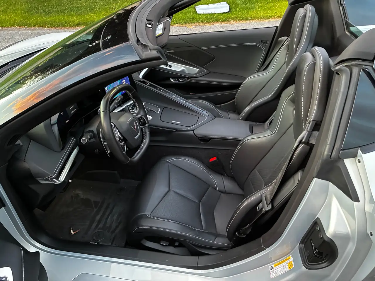 Chevrolet Corvette снимка Chevrolet Corvette