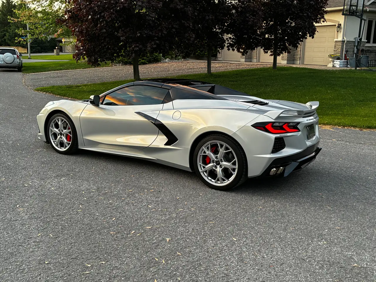 Chevrolet Corvette снимка Chevrolet Corvette
