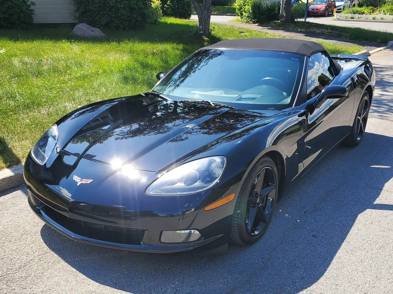 Chevrolet Corvette photo Chevrolet Corvette
