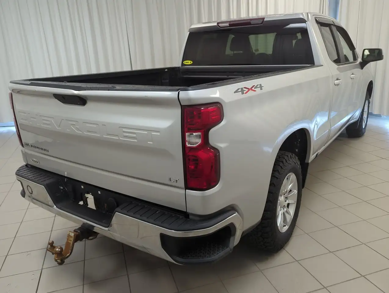 Chevrolet Silverado 1500 снимка Chevrolet Silverado 1500