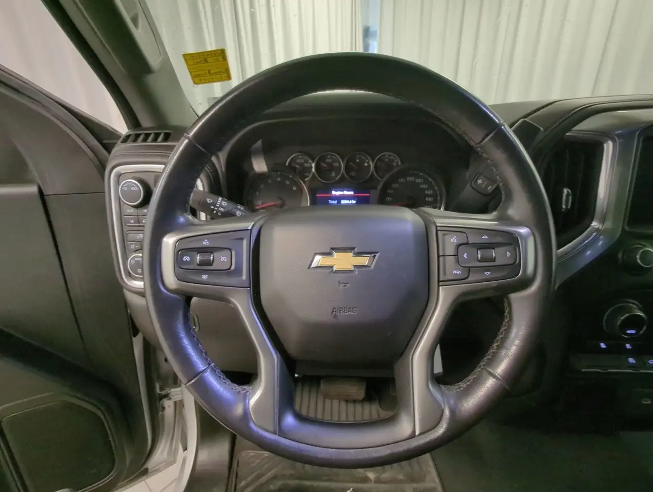 Chevrolet Silverado 1500 снимка Chevrolet Silverado 1500