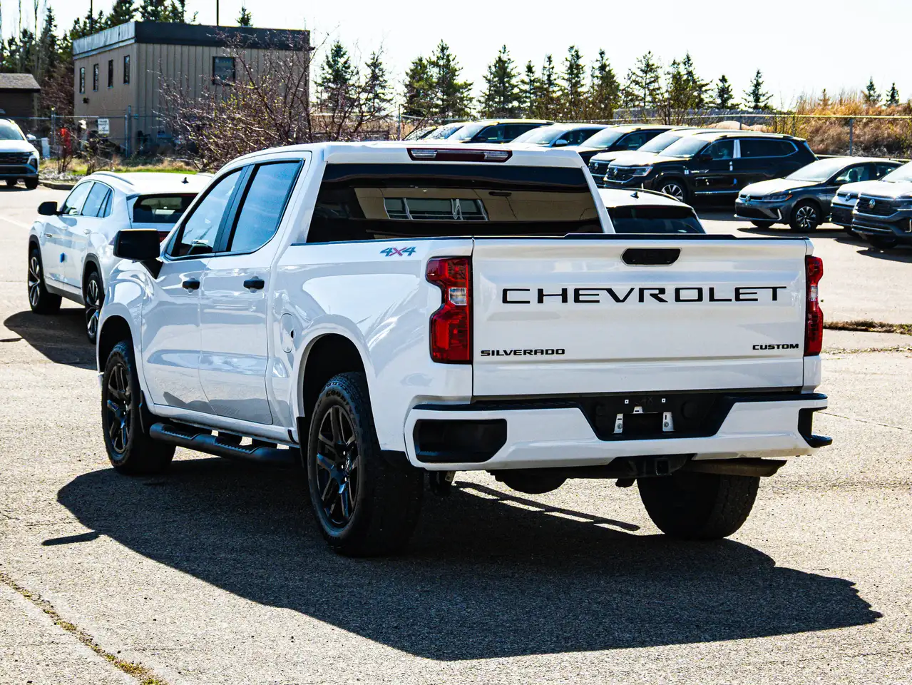 Chevrolet Silverado 1500 photo Chevrolet Silverado 1500