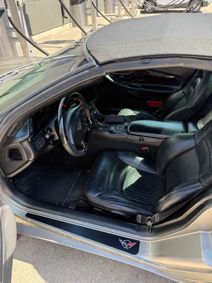 Chevrolet Corvette photo Chevrolet Corvette