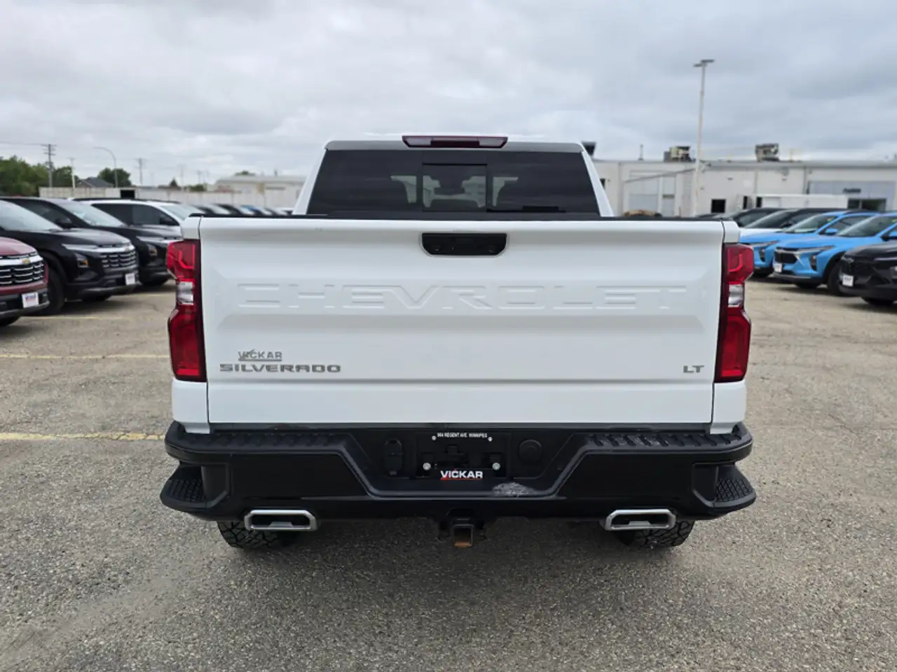 Chevrolet Silverado 1500 photo Chevrolet Silverado 1500