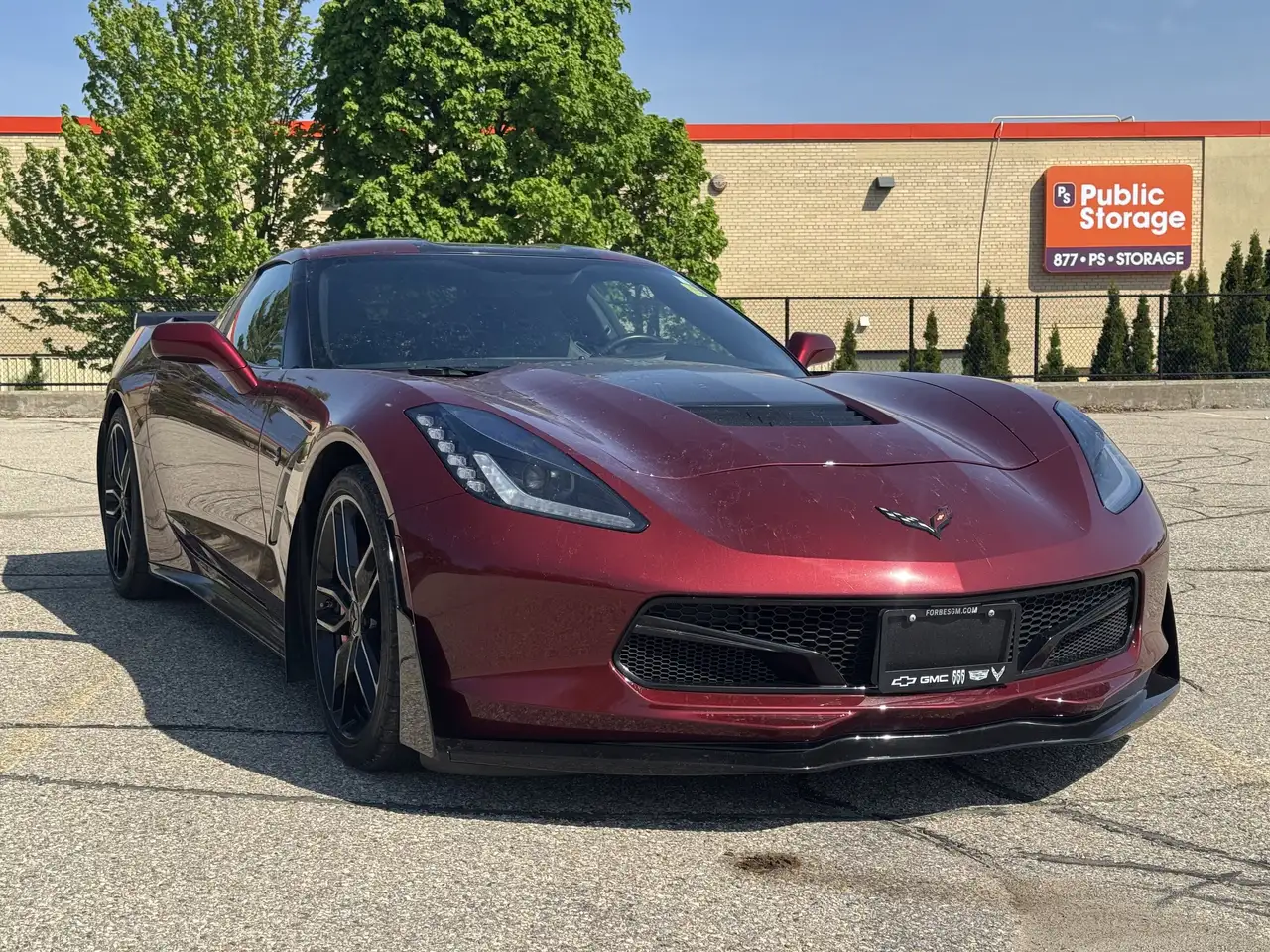 Chevrolet Corvette снимка Chevrolet Corvette