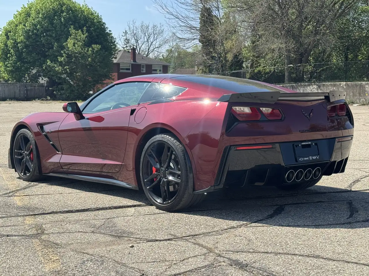 Chevrolet Corvette снимка Chevrolet Corvette
