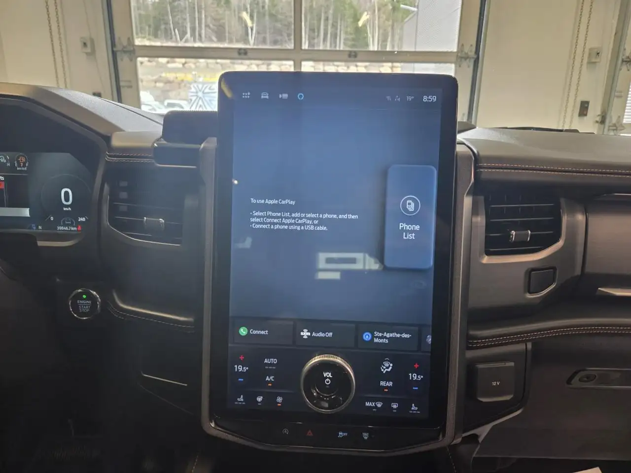 Ford Expedition снимка Ford Expedition