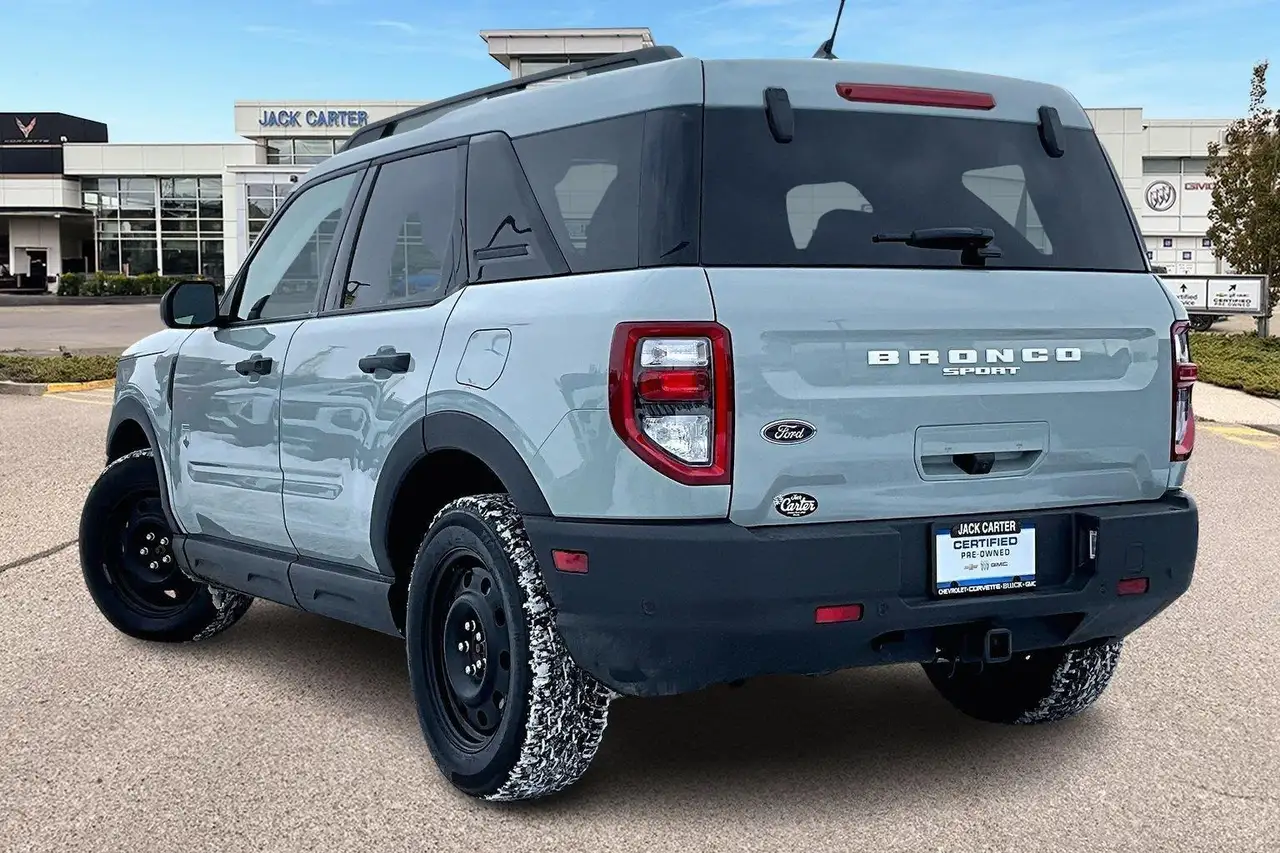 Ford Bronco Sport photo Ford Bronco Sport