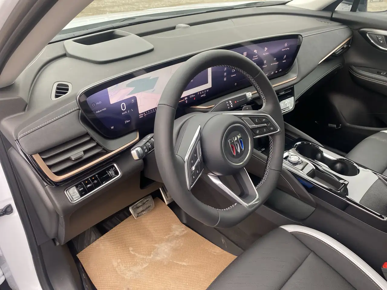 Buick Envision photo Buick Envision