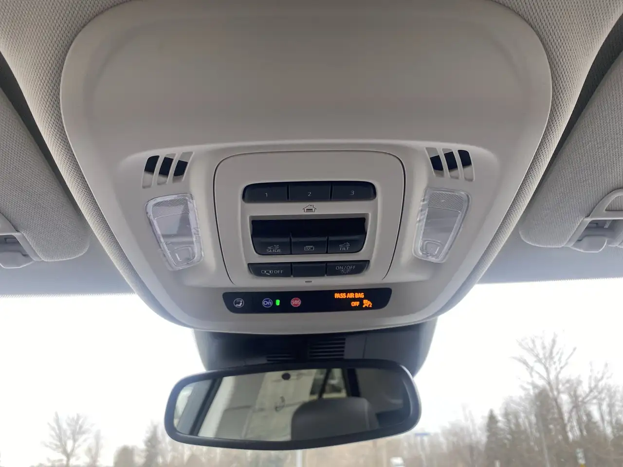 Buick Envision photo Buick Envision
