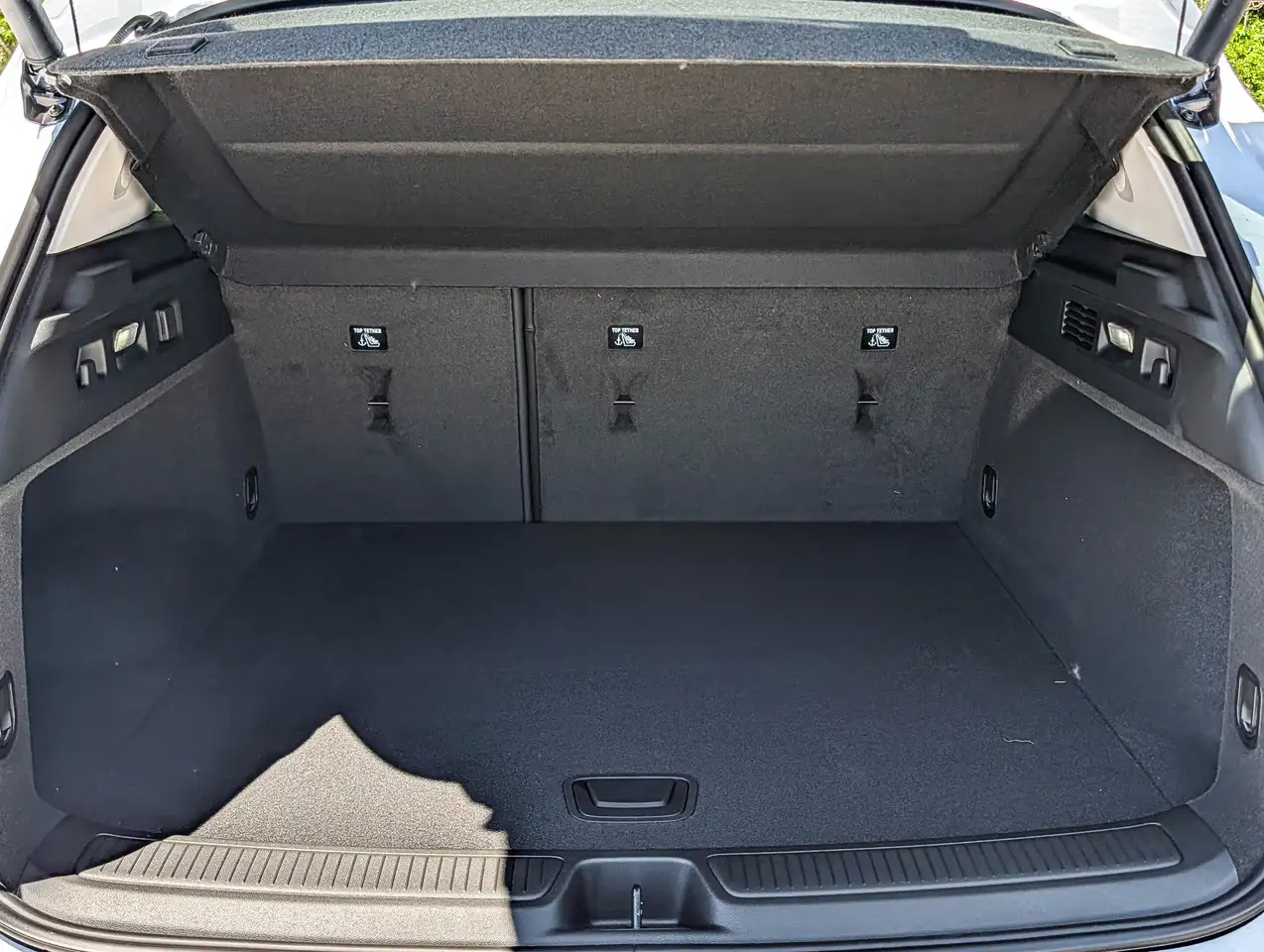 Buick Envision photo Buick Envision