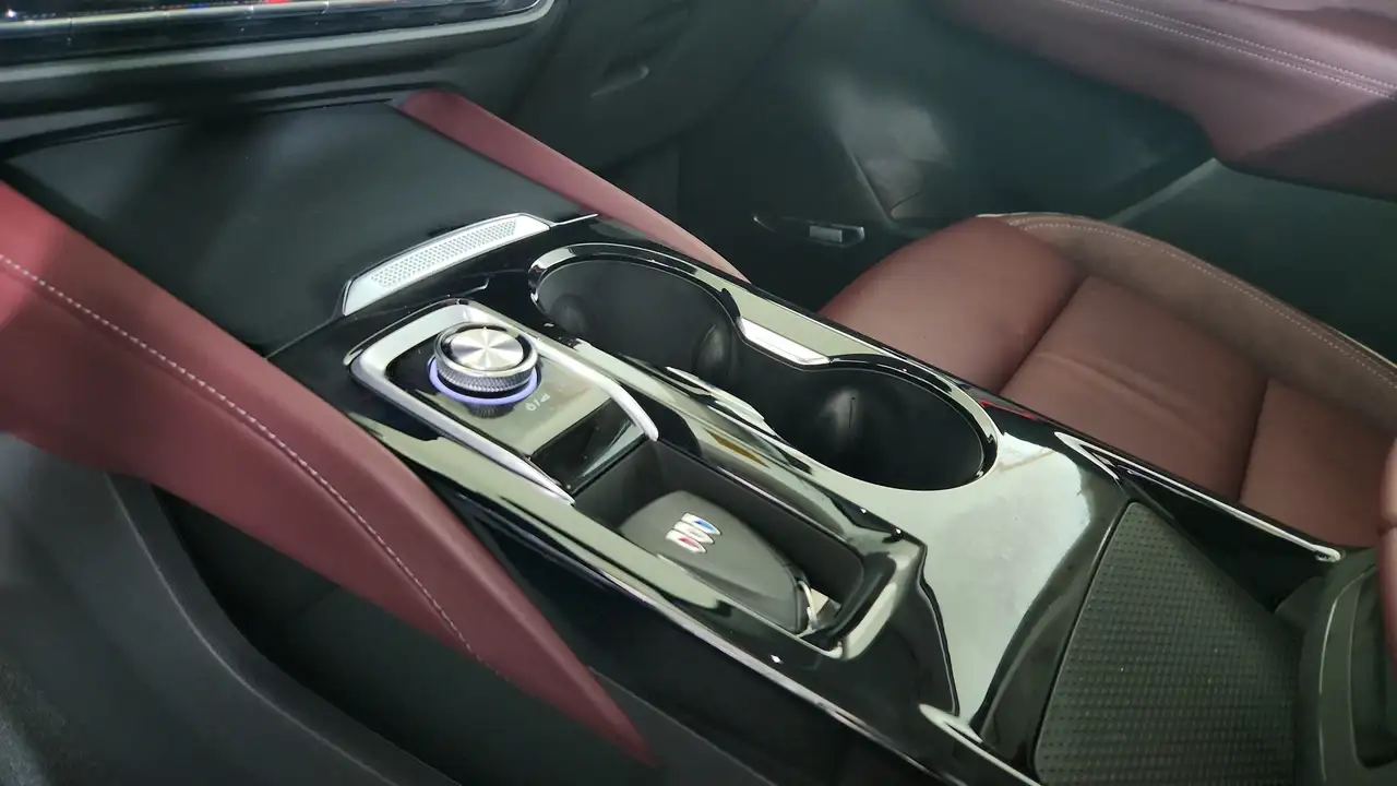 Buick Envision fotografie Buick Envision