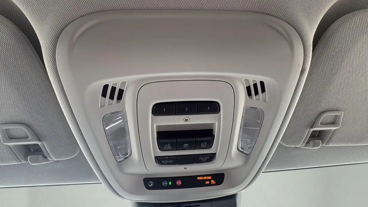 Buick Envision photo Buick Envision