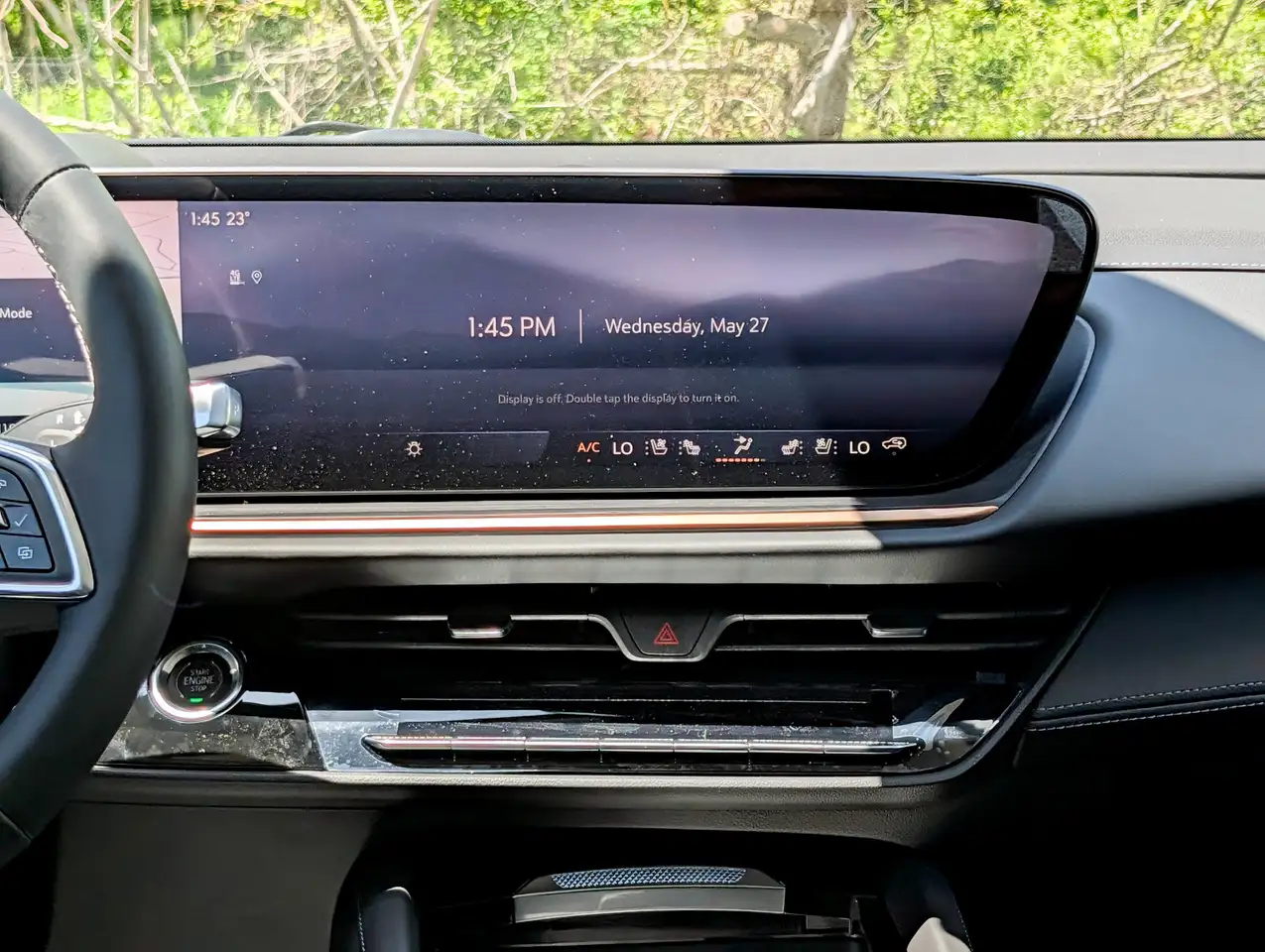 Buick Envision photo Buick Envision