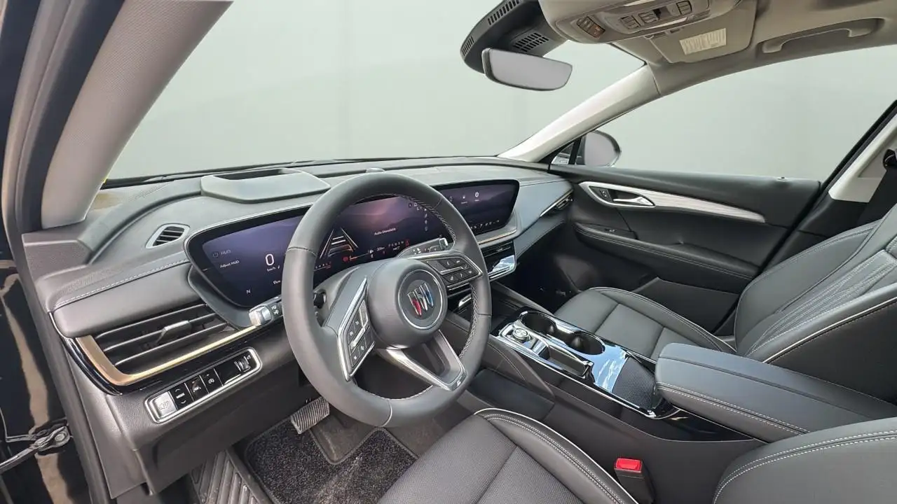 Buick Envision photo Buick Envision