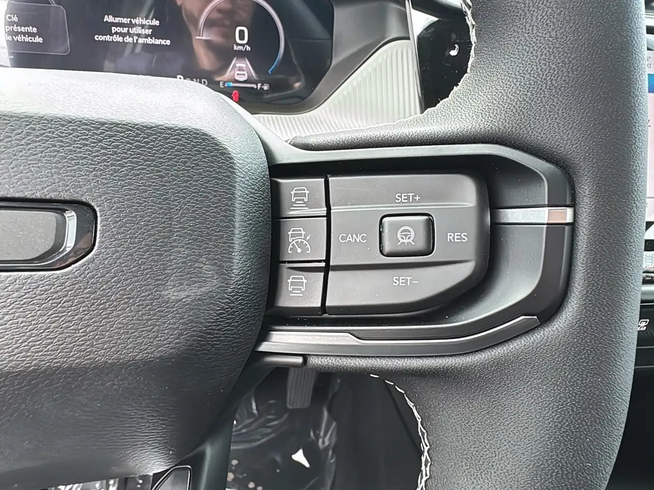 Jeep Cherokee снимка Jeep Cherokee