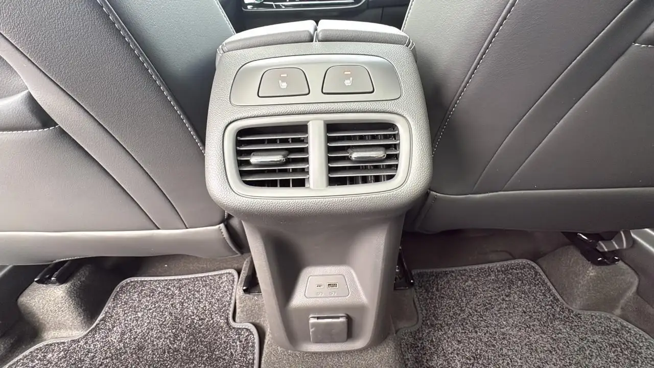 Buick Envision photo Buick Envision