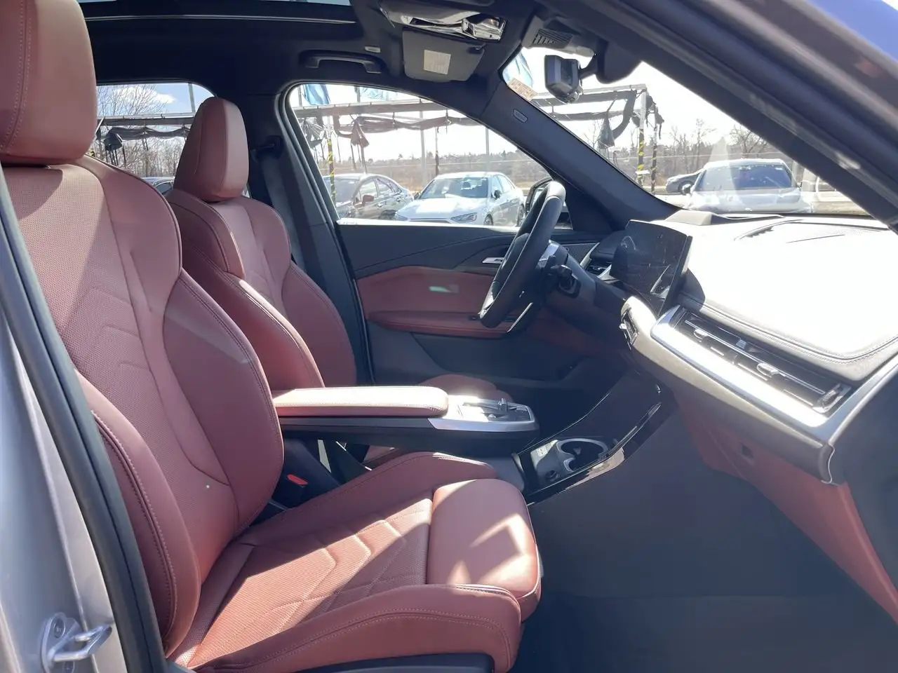 BMW X1 снимка BMW X1
