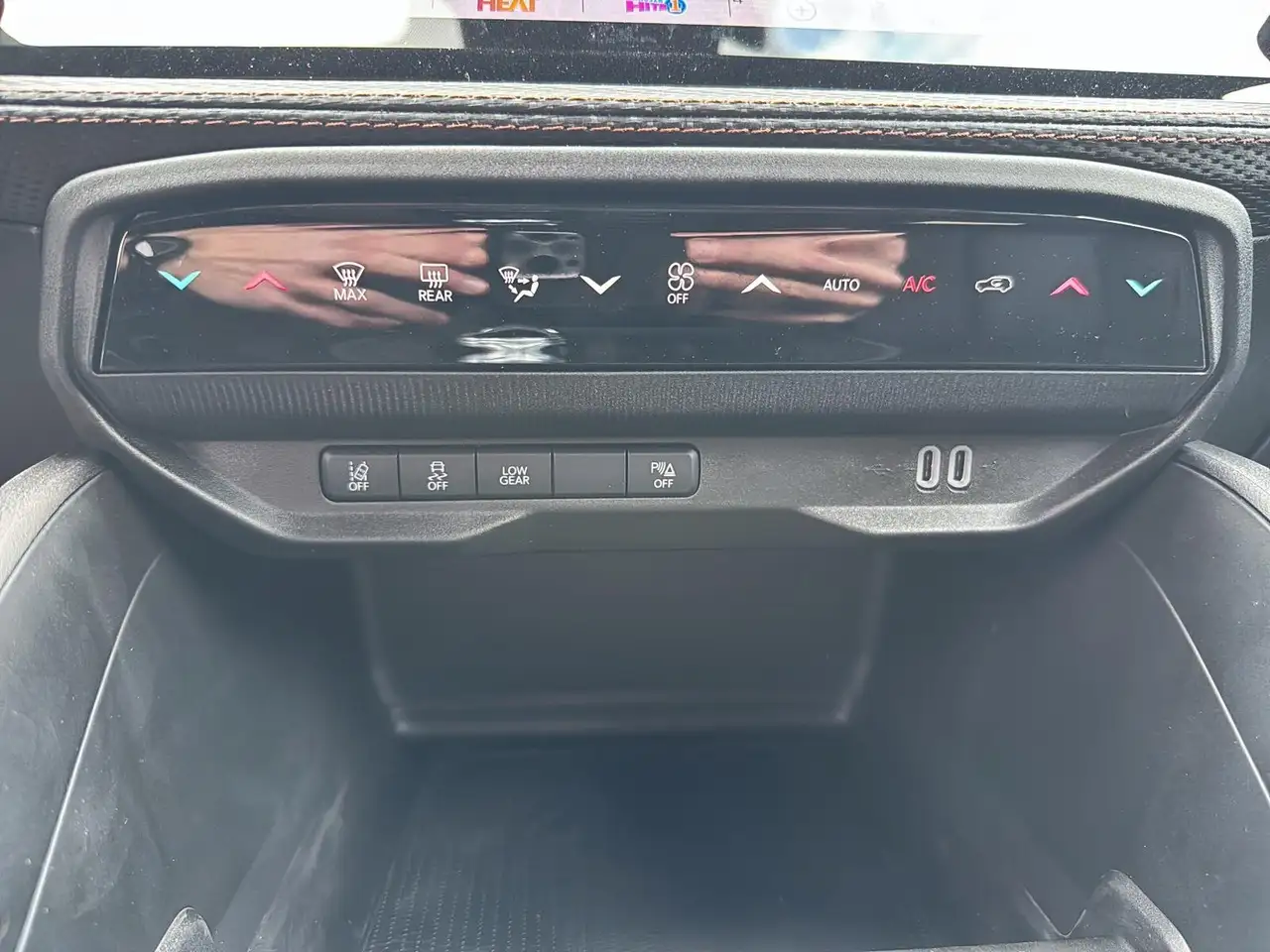 Jeep Cherokee снимка Jeep Cherokee