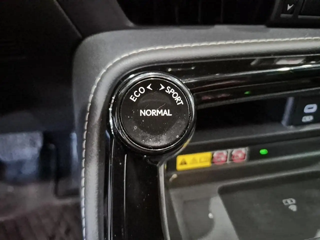 Lexus NX fotografie Lexus NX