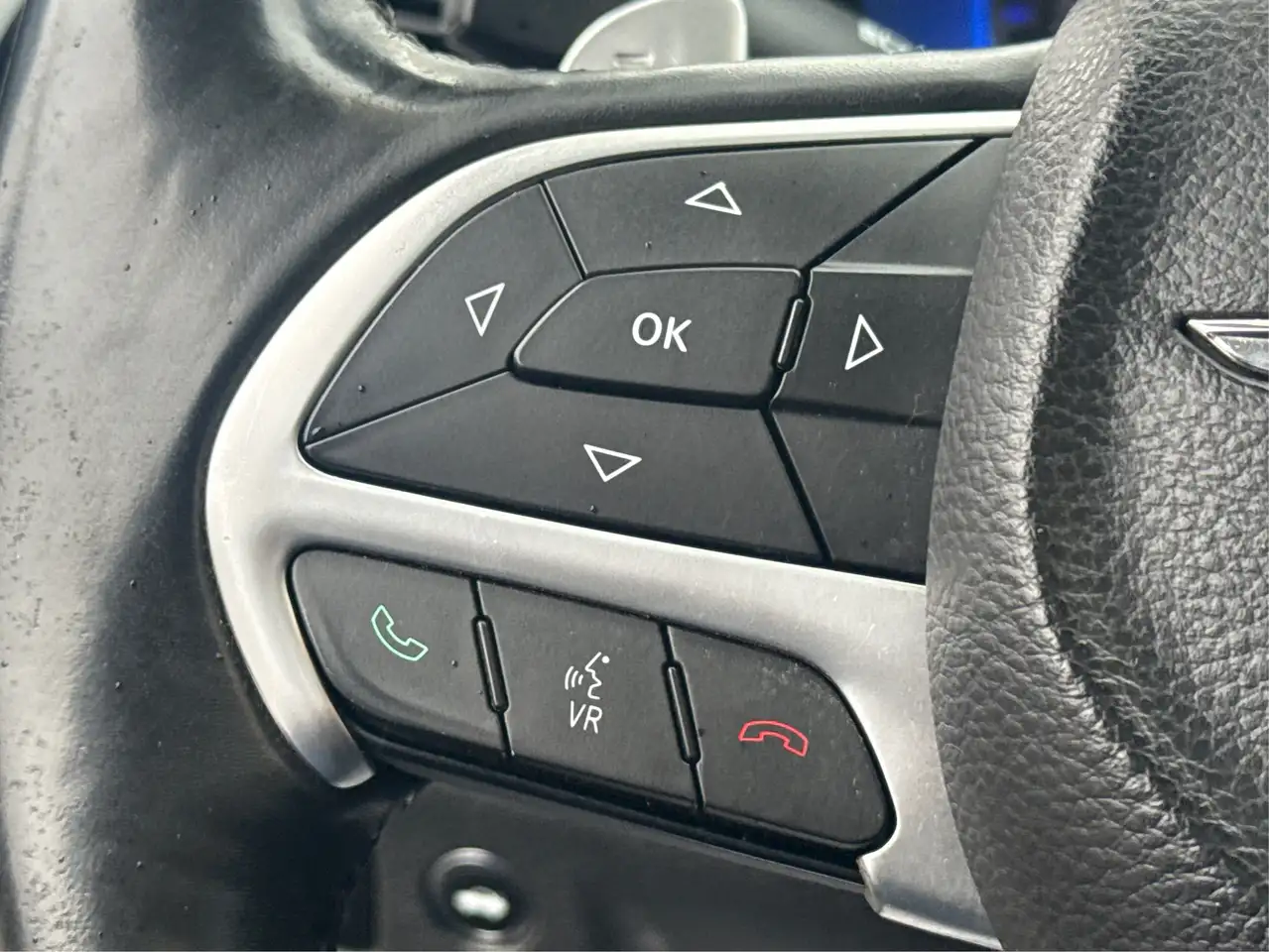 Chrysler 200 снимка Chrysler 200