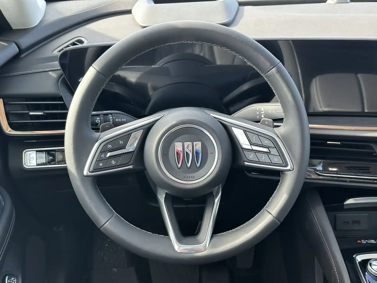 Buick Envision fotografie Buick Envision