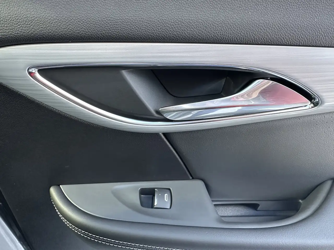 Buick Envision fotografie Buick Envision