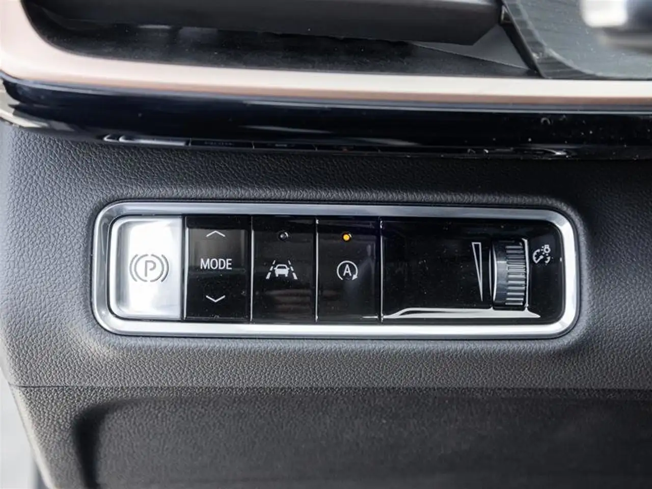 Buick Envision photo Buick Envision