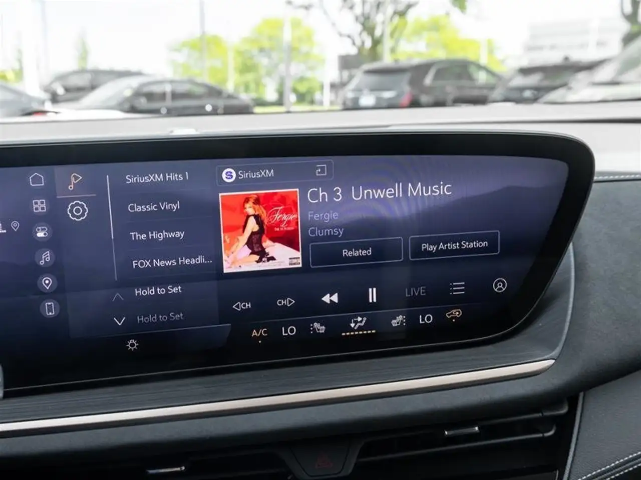 Buick Envision photo Buick Envision