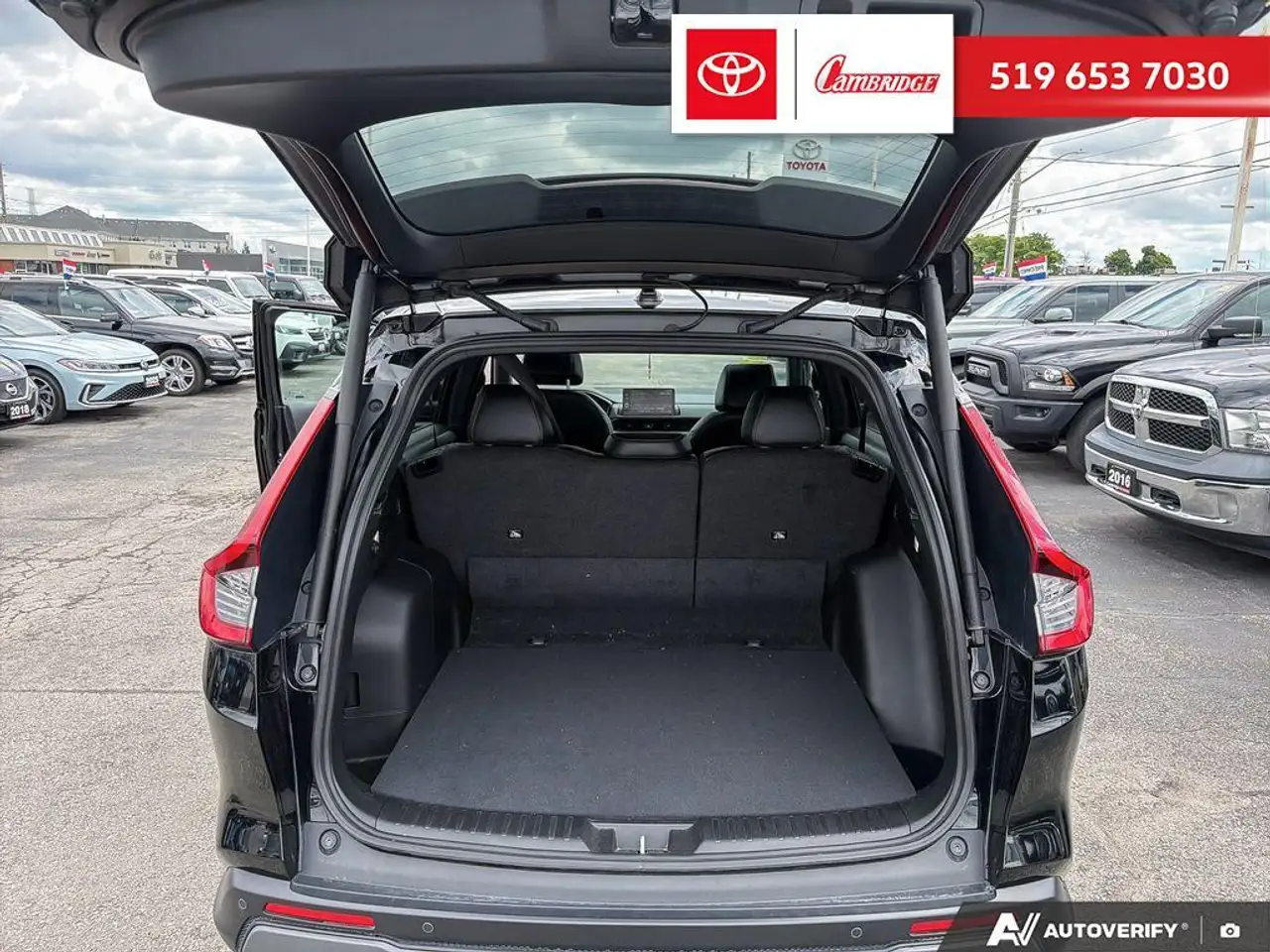 Honda CR-V photo Honda CR-V