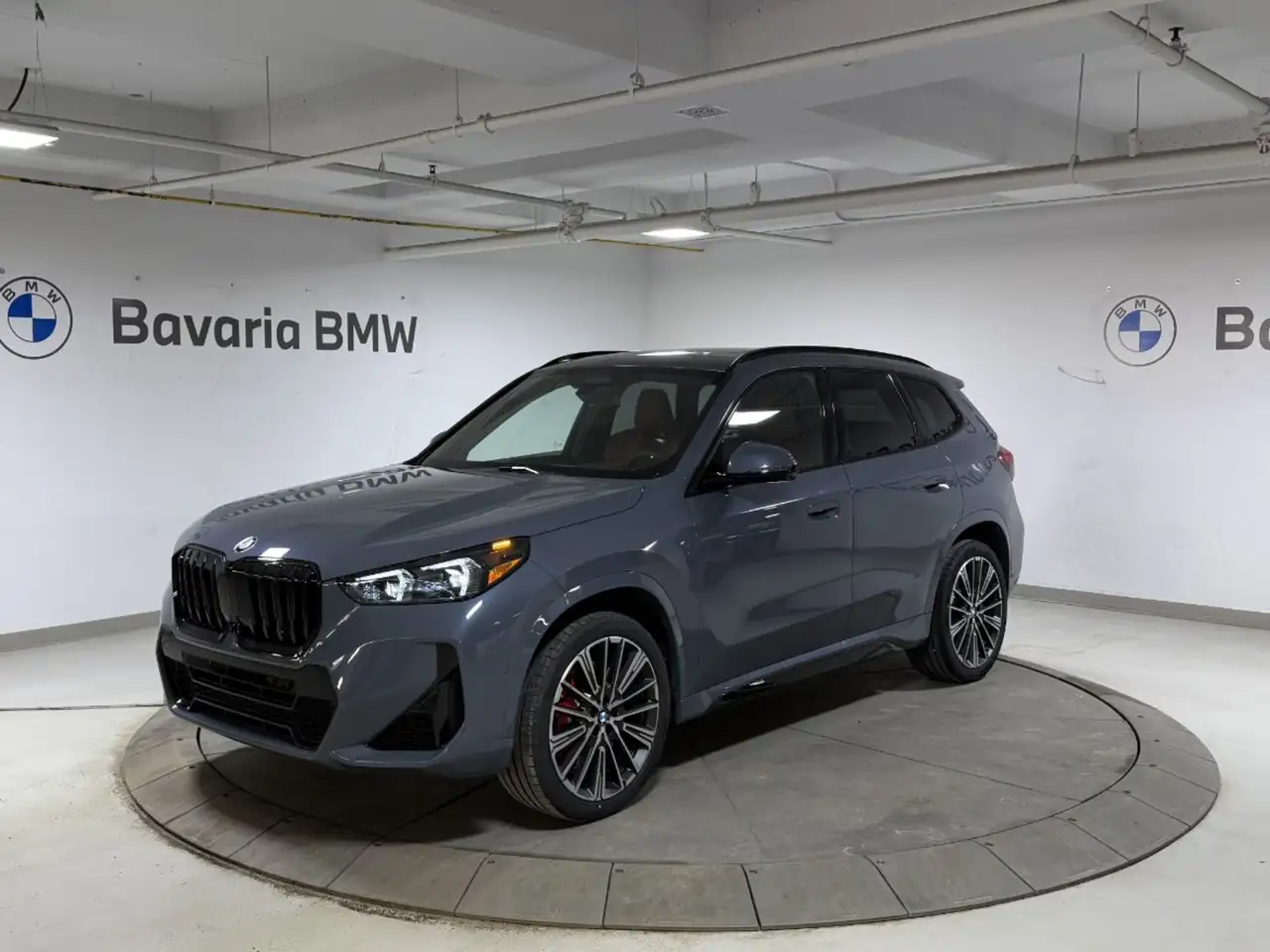 BMW X1 снимка BMW X1