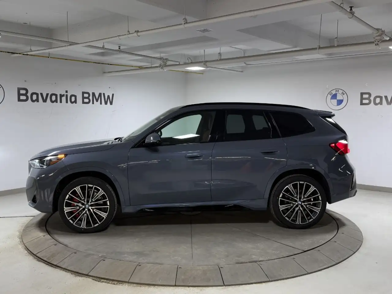 BMW X1 снимка BMW X1