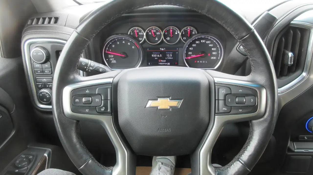 Chevrolet Silverado 1500 снимка Chevrolet Silverado 1500