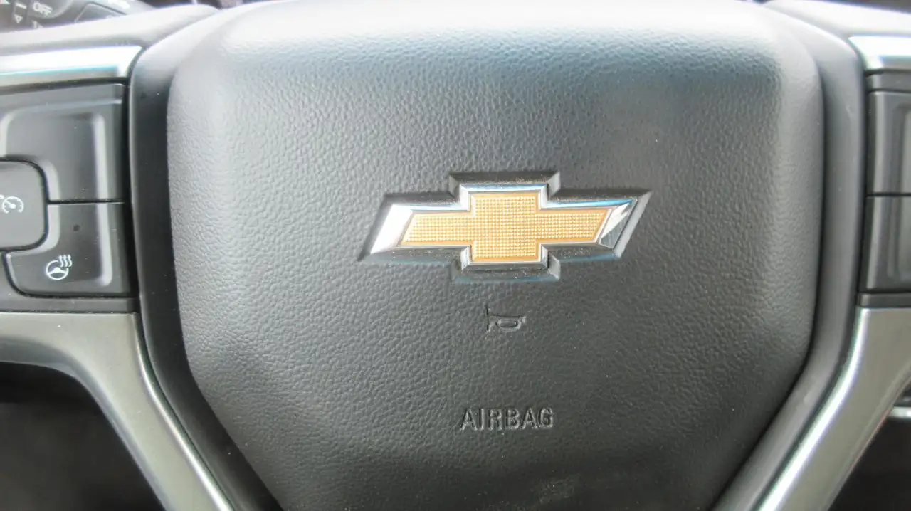 Chevrolet Silverado 1500 снимка Chevrolet Silverado 1500