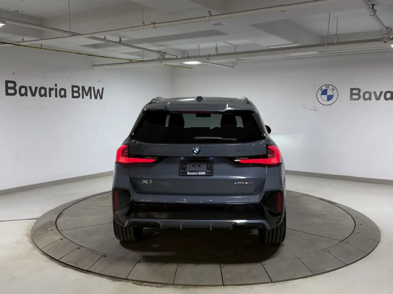 BMW X1 снимка BMW X1