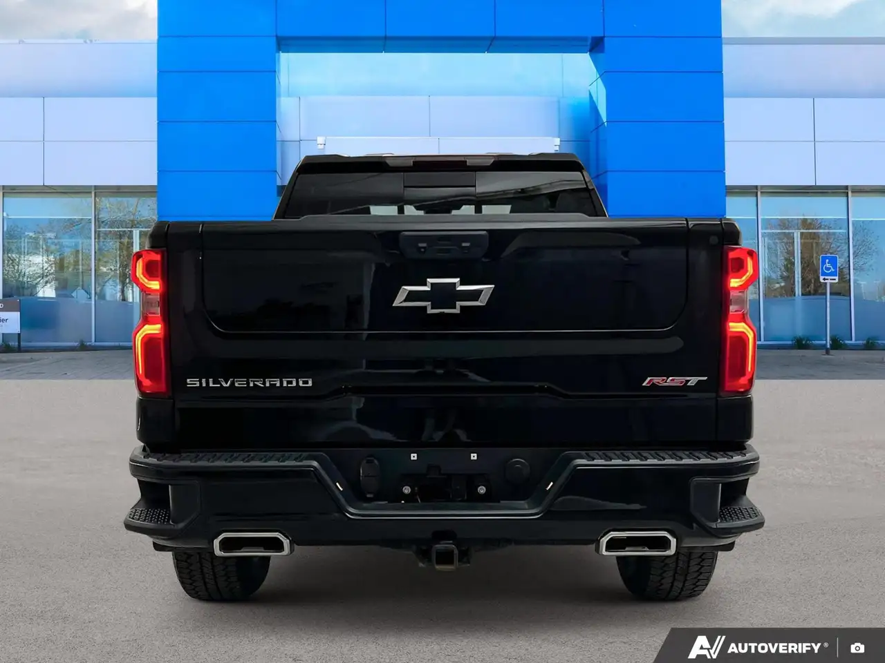 Chevrolet Silverado 1500 снимка Chevrolet Silverado 1500