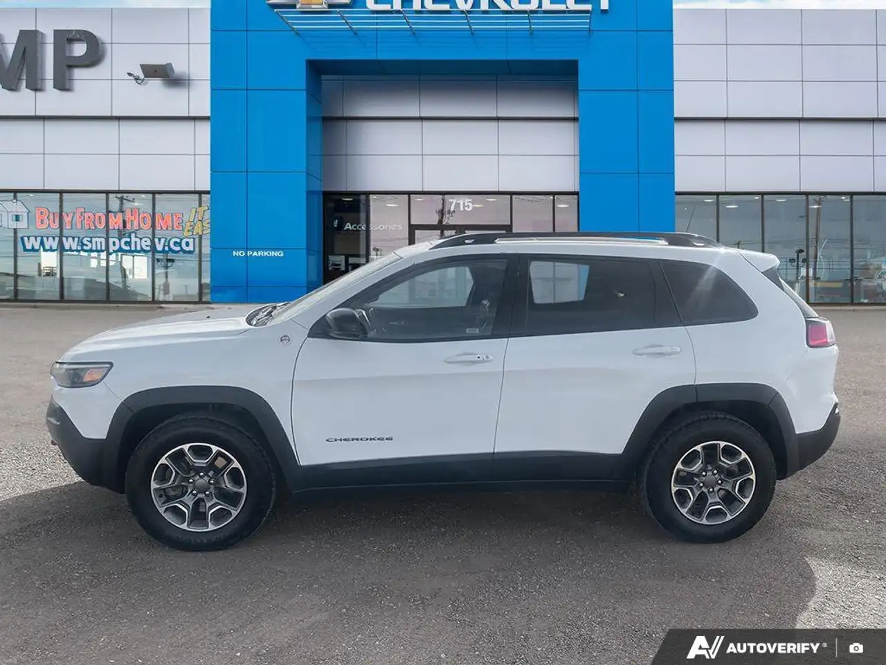 Jeep Cherokee photo Jeep Cherokee