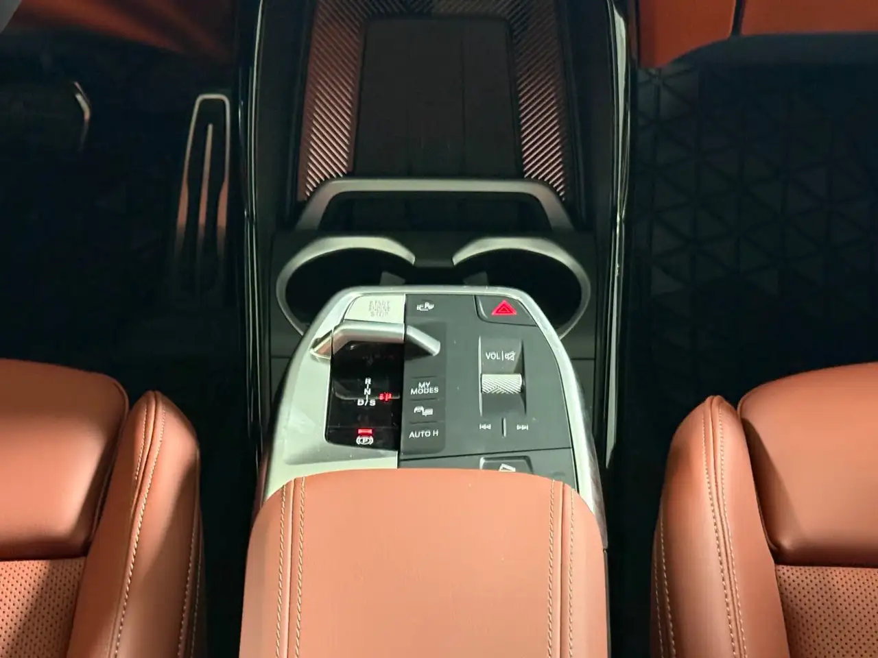 BMW X1 снимка BMW X1