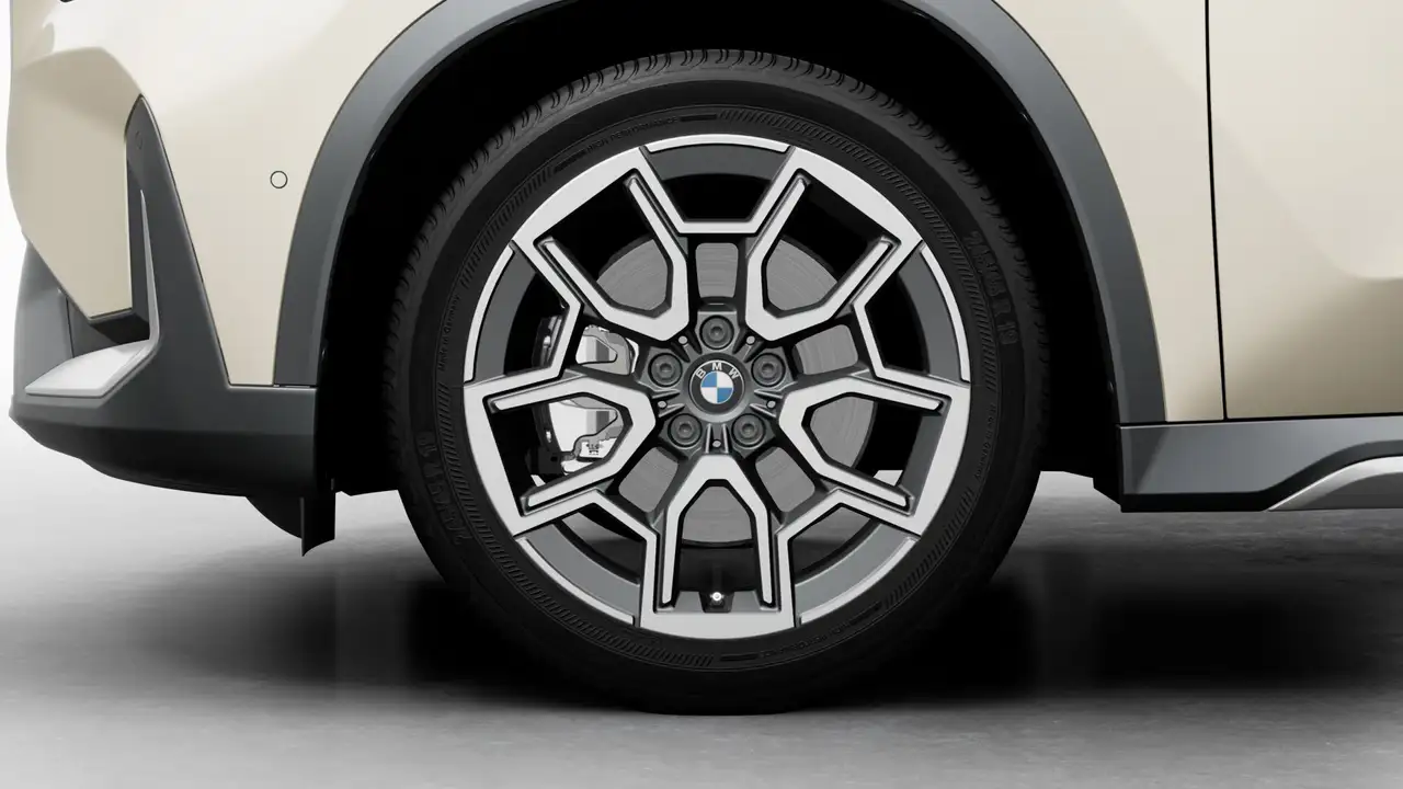 BMW X1 photo BMW X1