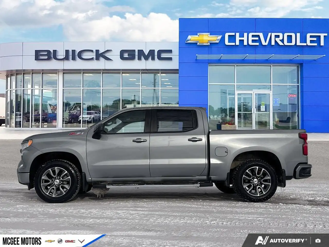 Chevrolet Silverado 1500 снимка Chevrolet Silverado 1500