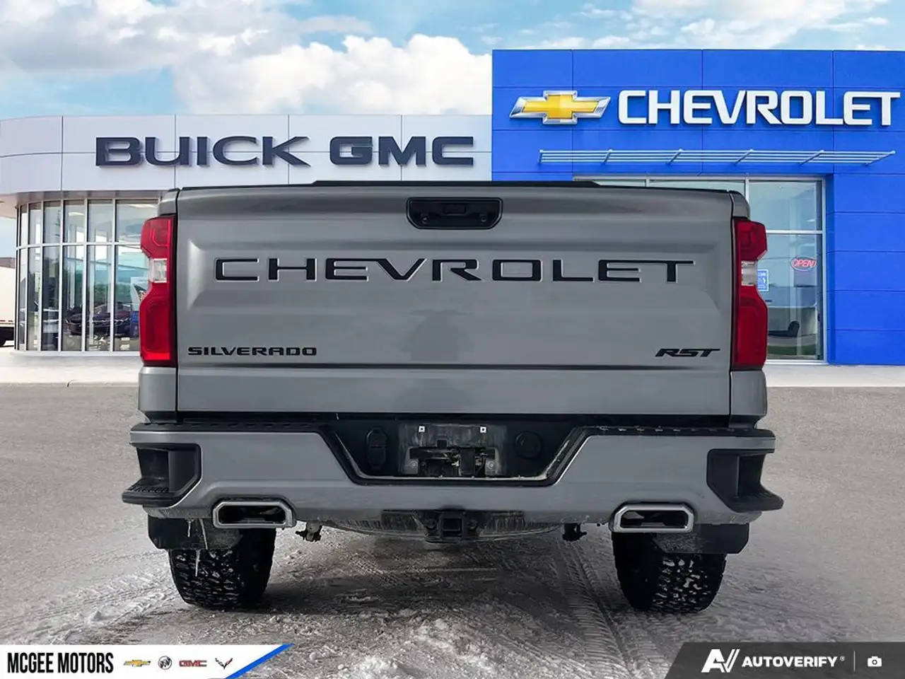 Chevrolet Silverado 1500 снимка Chevrolet Silverado 1500