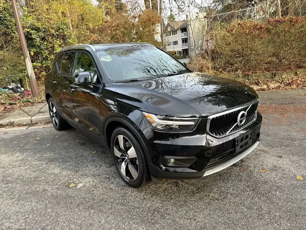 Volvo XC40 снимка Volvo XC40