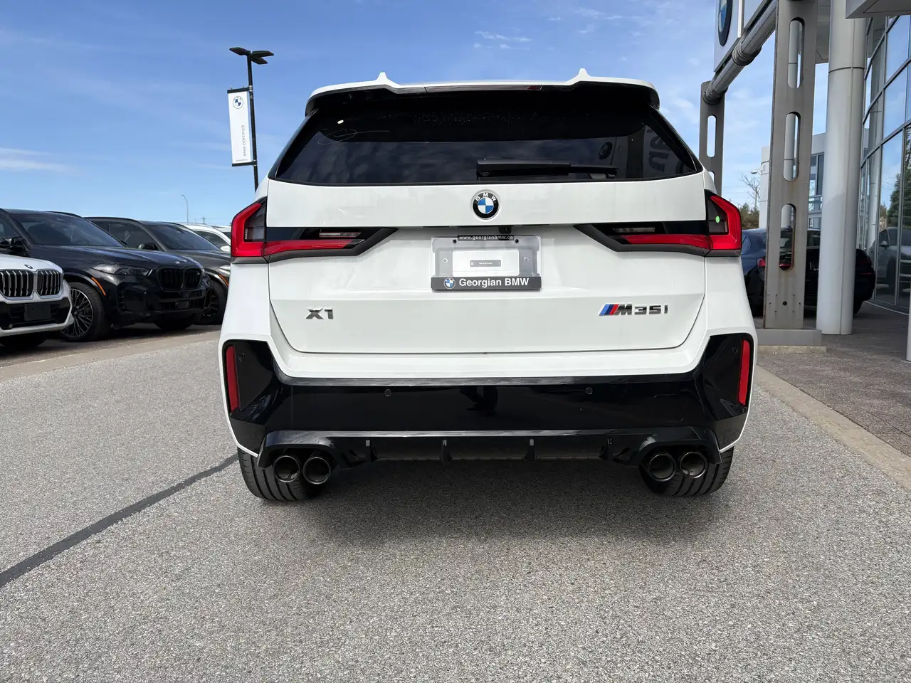 BMW X1 photo BMW X1