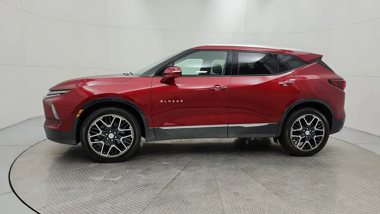 Chevrolet Blazer снимка Chevrolet Blazer